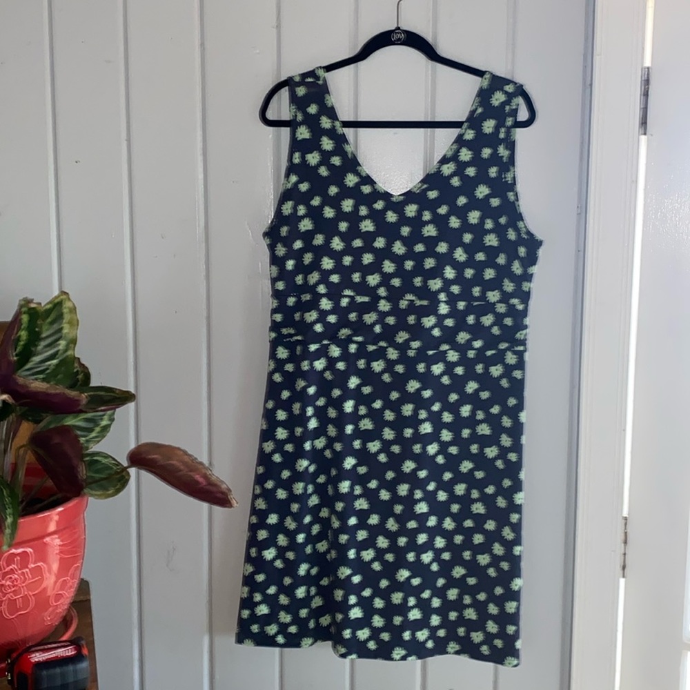 Title Nine sleeveless summer dress